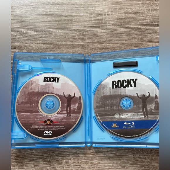 📀 3/$15 or 4/$20 📀 Rocky Bluray - Picture 3 of 3